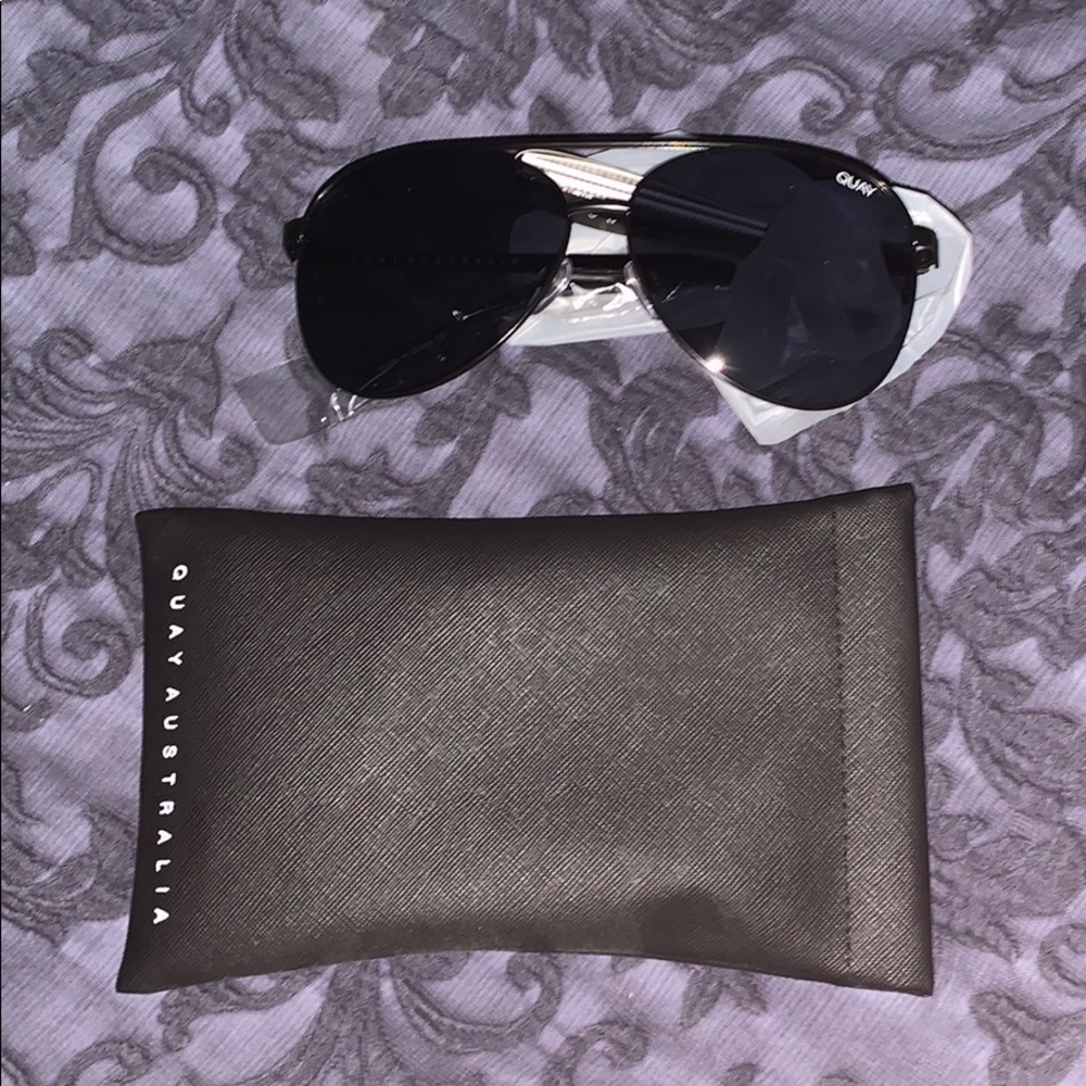 NWT QUAY SUNGLASSES